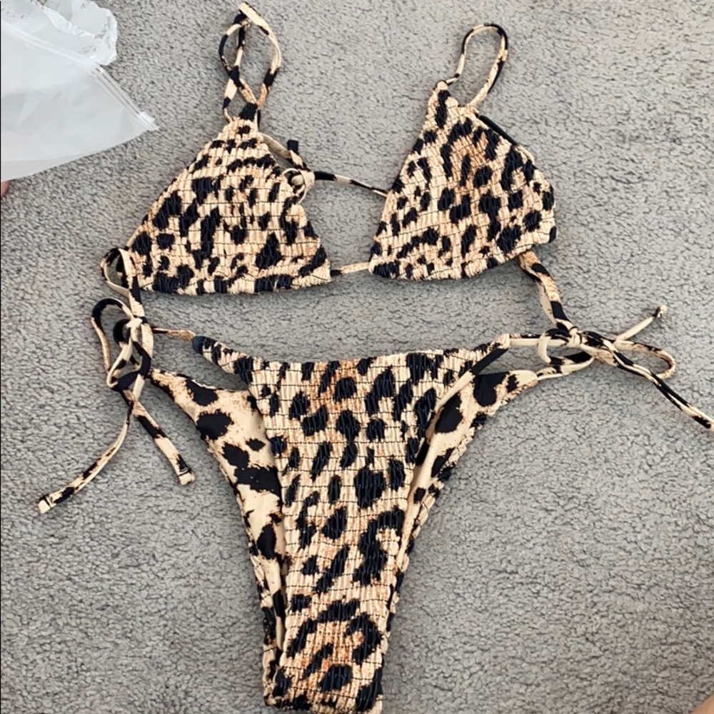 BRAND NEW LEOPARD SWIM